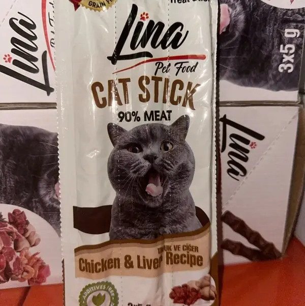 Ürün görseli: Lina Tavuklu ve Ciğerli Kedi Stick 3x5 g